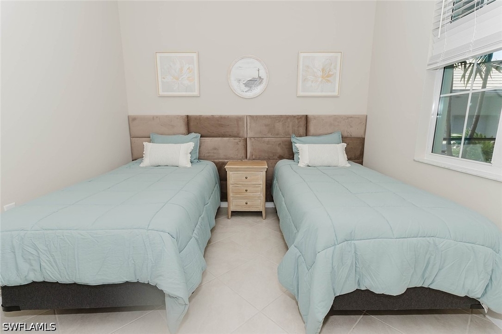 6047 Ellerston Way - Photo 18