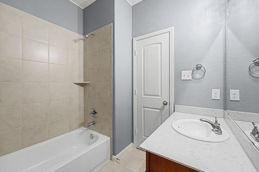 22522 Rustic Valley Court - Photo 6
