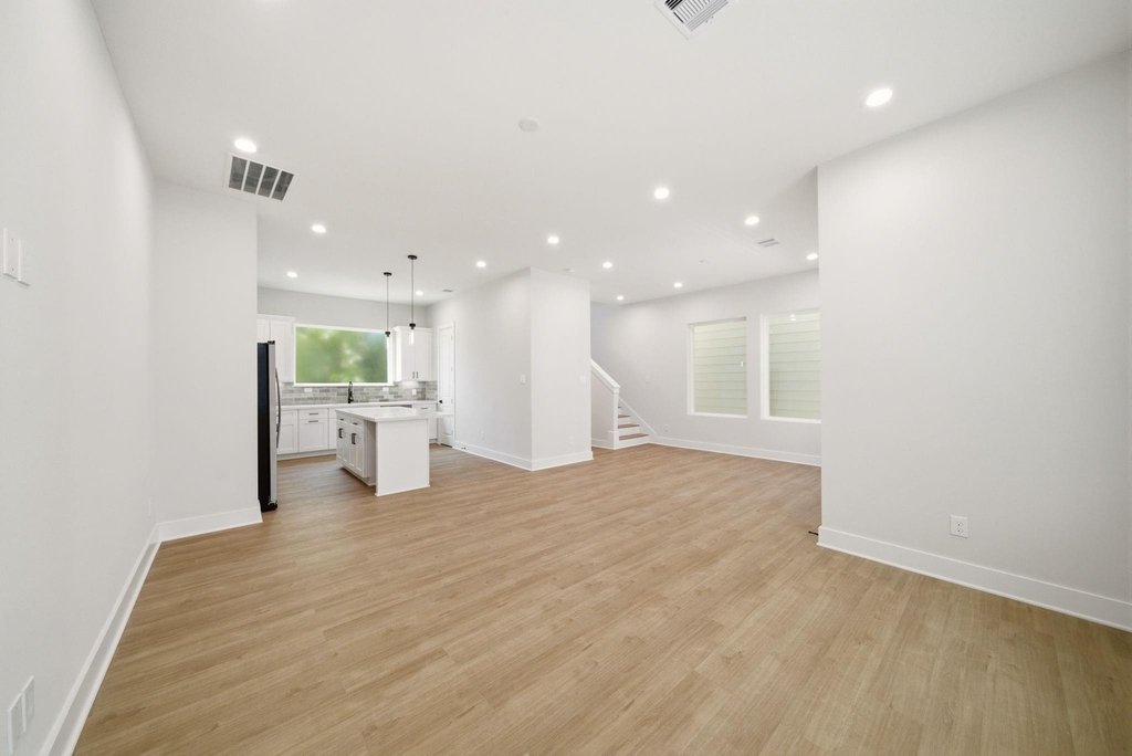 1402 Cedar Post Lane - Photo 11