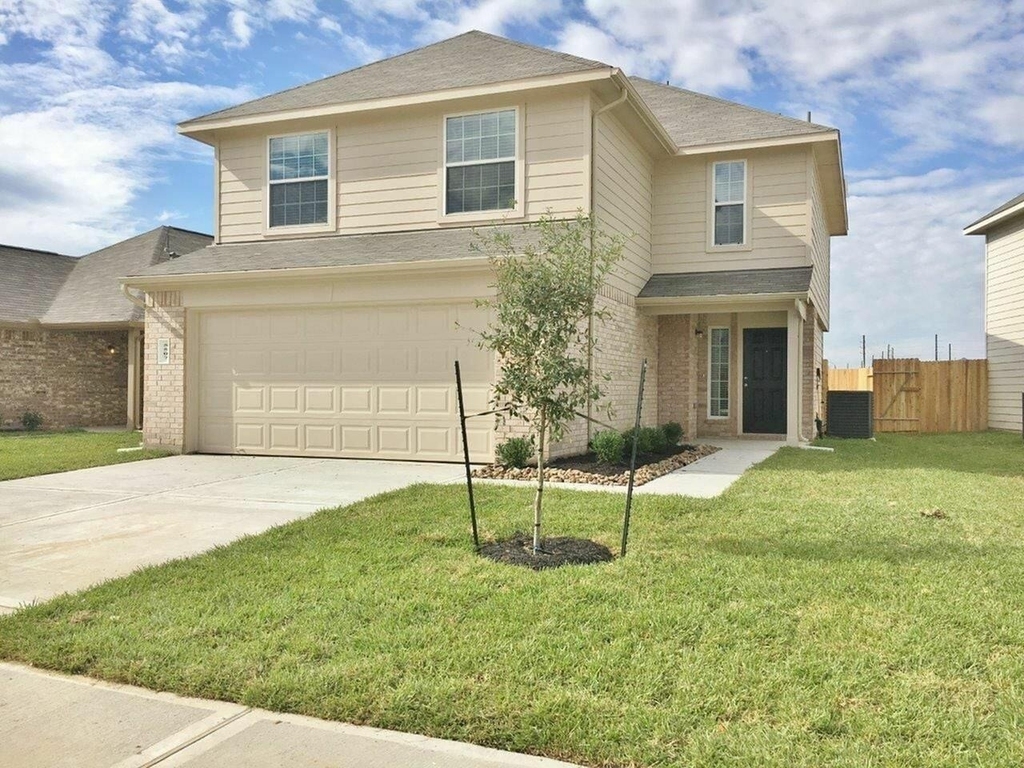 5507 Paiges Way - Photo 0
