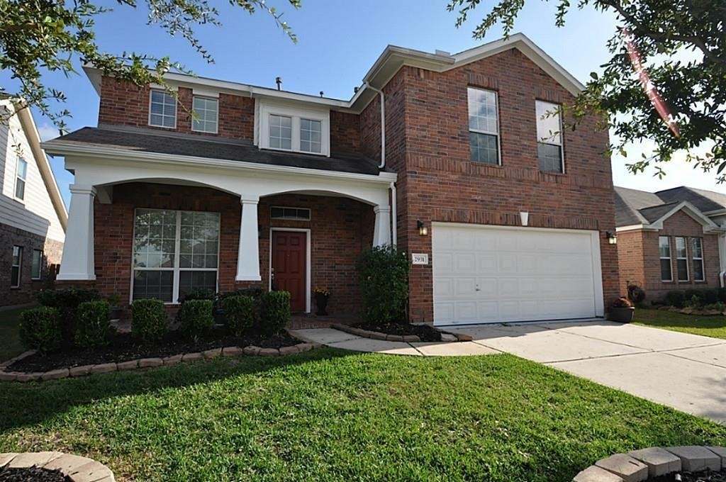 2931 Silver Landing Lane - Photo 0