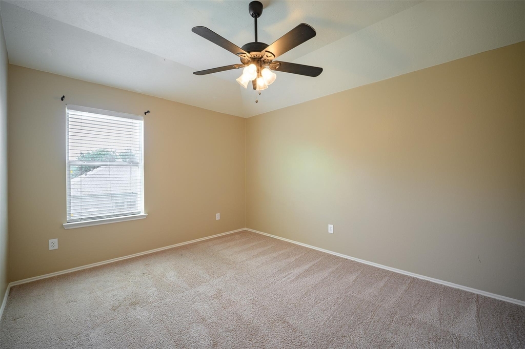 2931 Silver Landing Lane - Photo 24