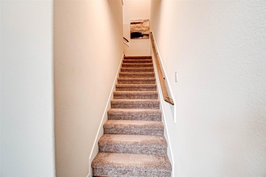 617 Aspen Falls Court - Photo 35