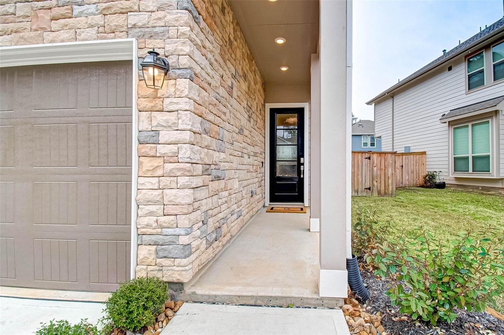 617 Aspen Falls Court - Photo 4