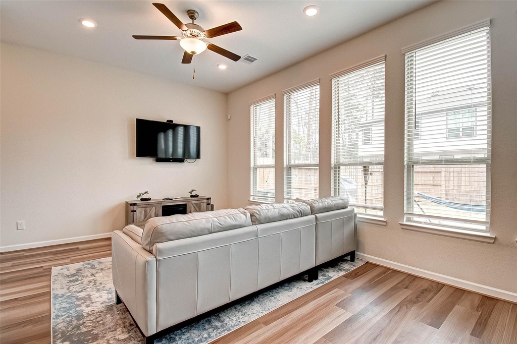 617 Aspen Falls Court - Photo 13