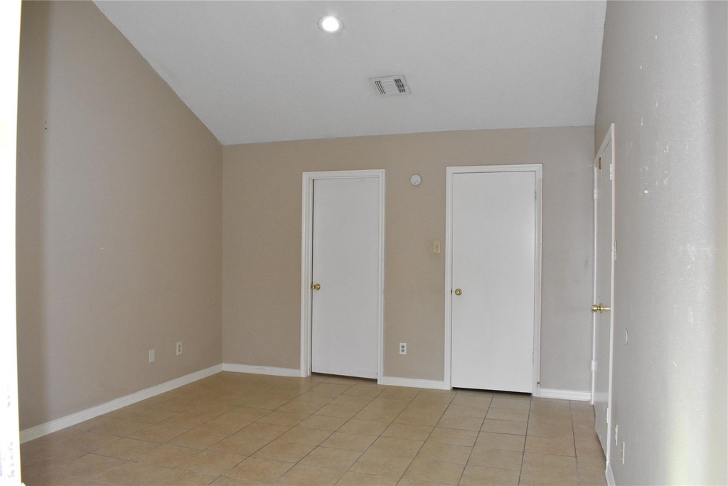8903 Kalewood Drive - Photo 17