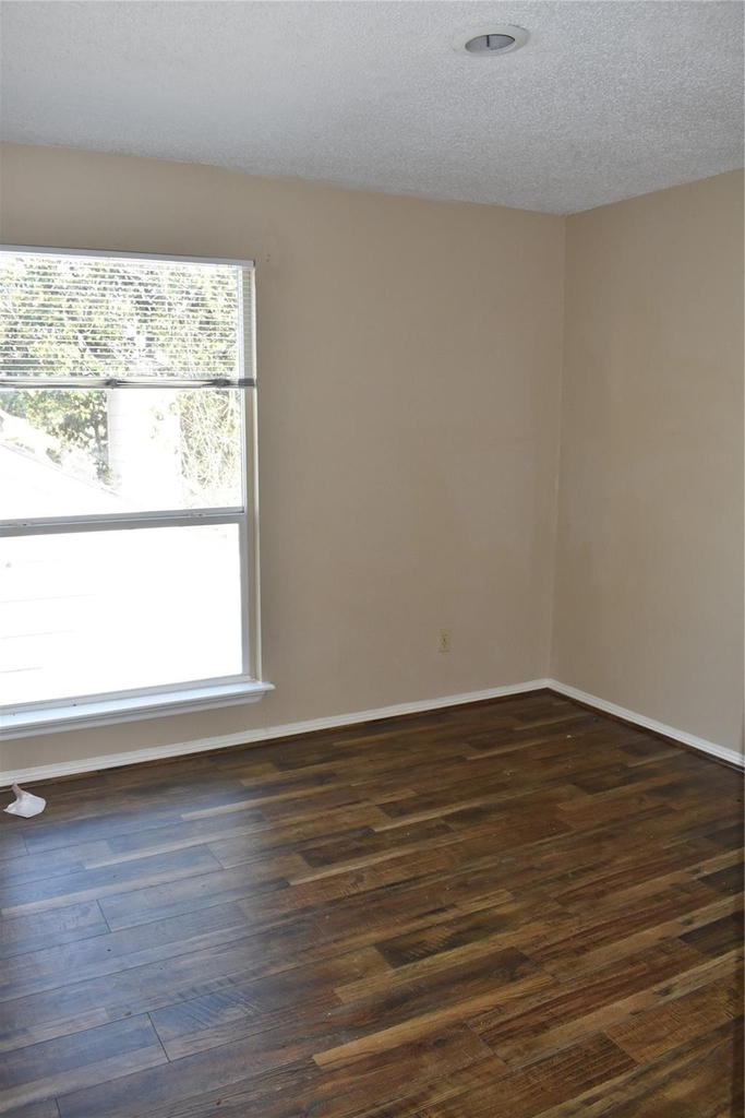 8903 Kalewood Drive - Photo 25