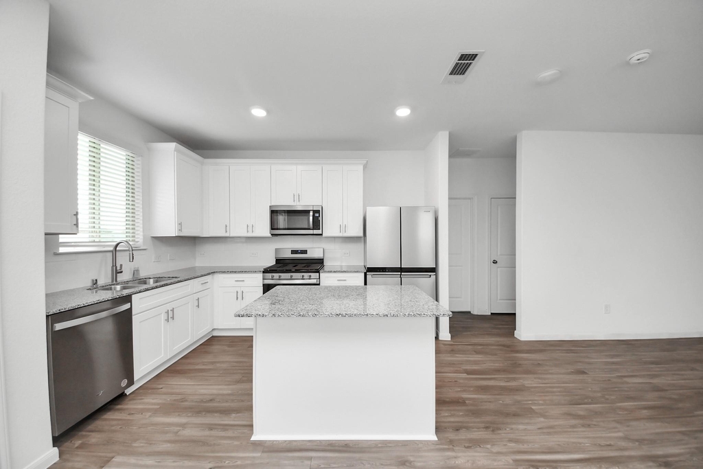 1325 Grass Bend Drive - Photo 18