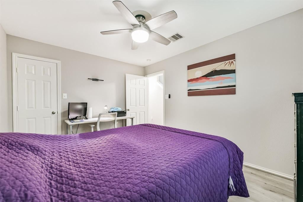 1715 Stuart Street - Photo 4