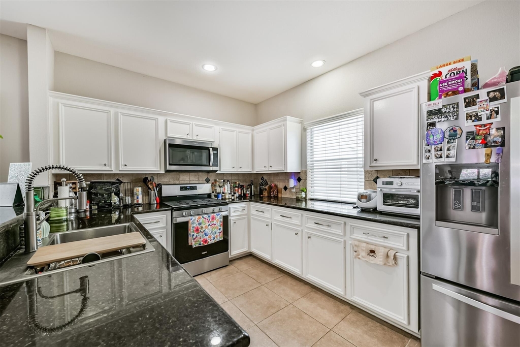 1715 Stuart Street - Photo 11