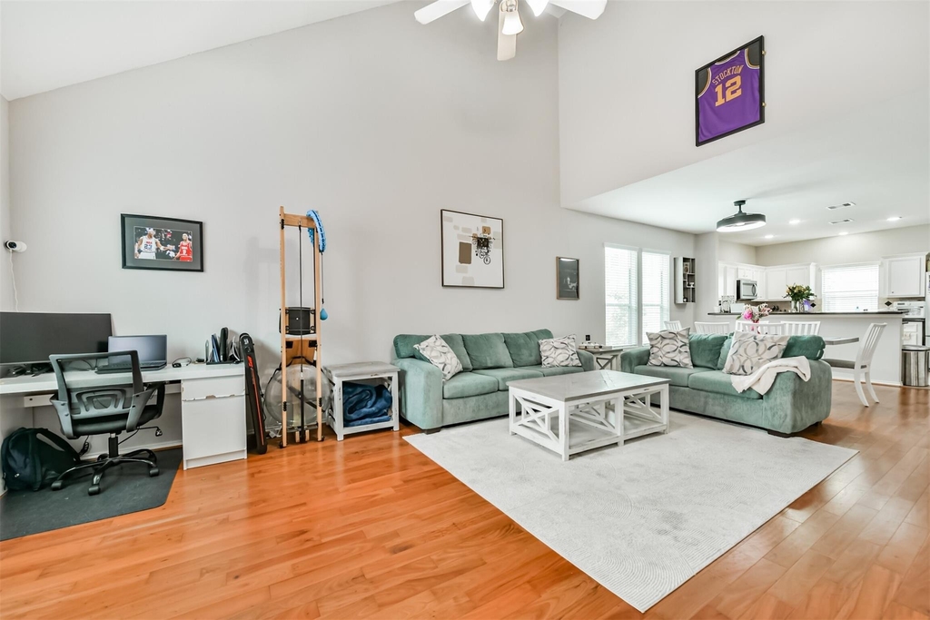 1715 Stuart Street - Photo 8