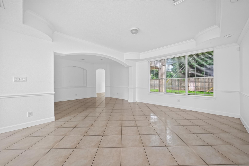 20003 Fieldtree Drive - Photo 8