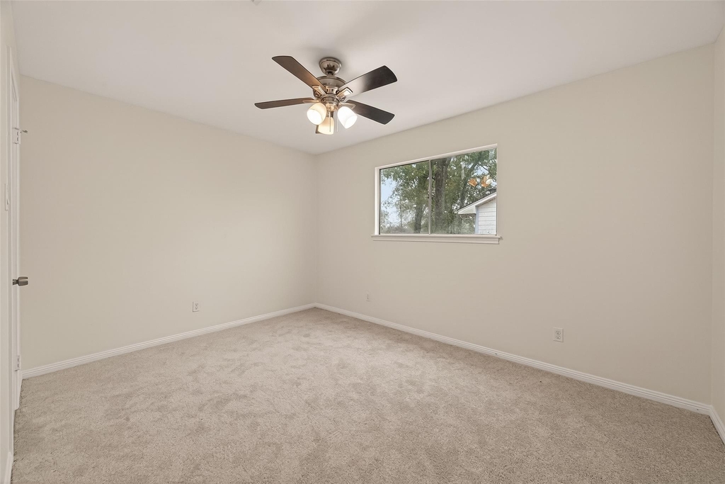 422 Willow Vista Drive - Photo 28