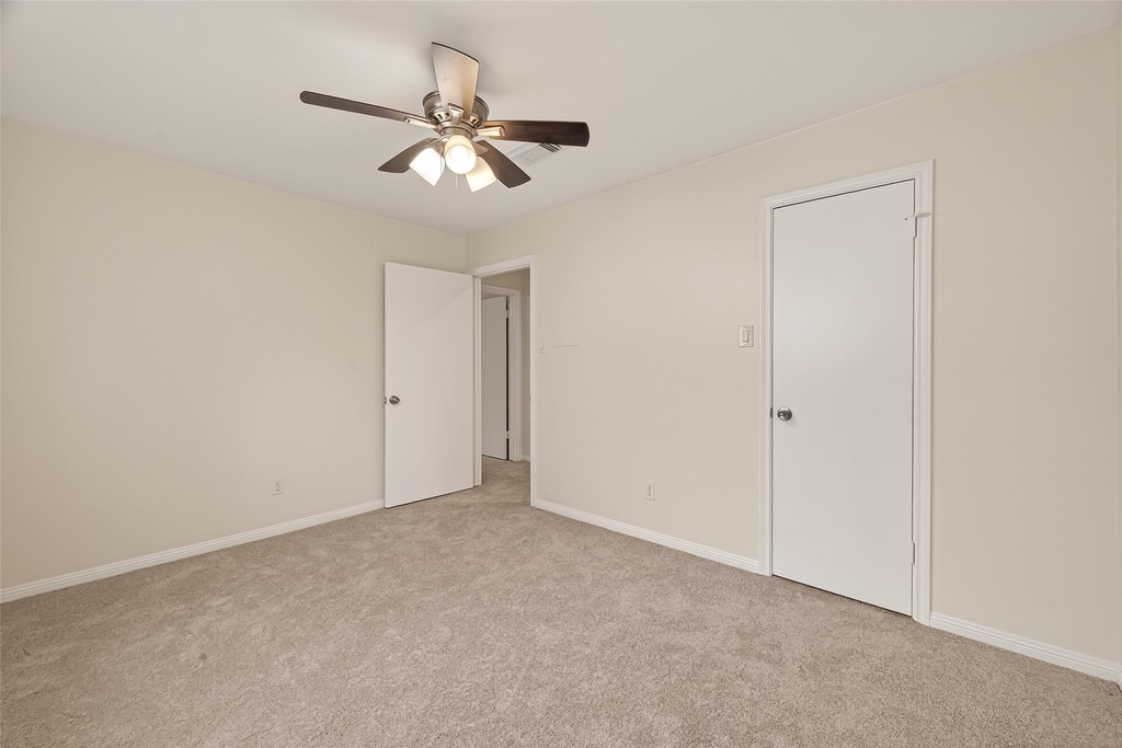 422 Willow Vista Drive - Photo 29