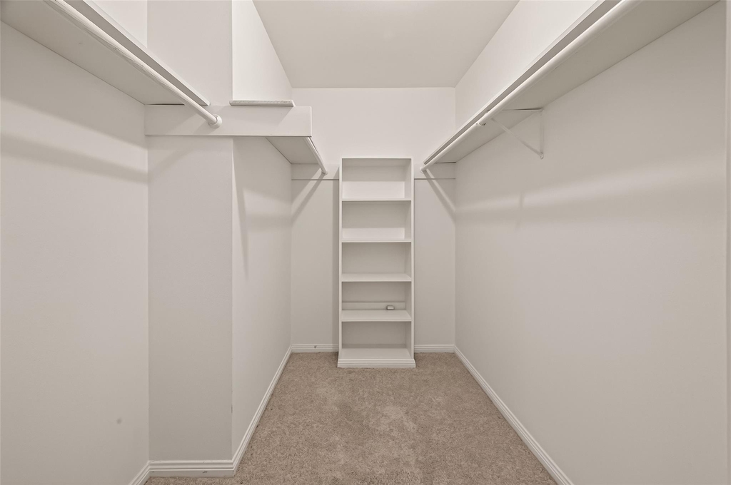 422 Willow Vista Drive - Photo 44
