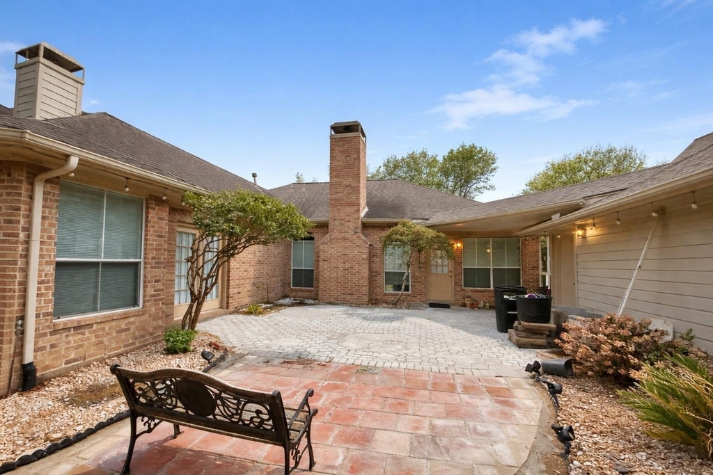 16807 Laguna Springs Drive - Photo 46