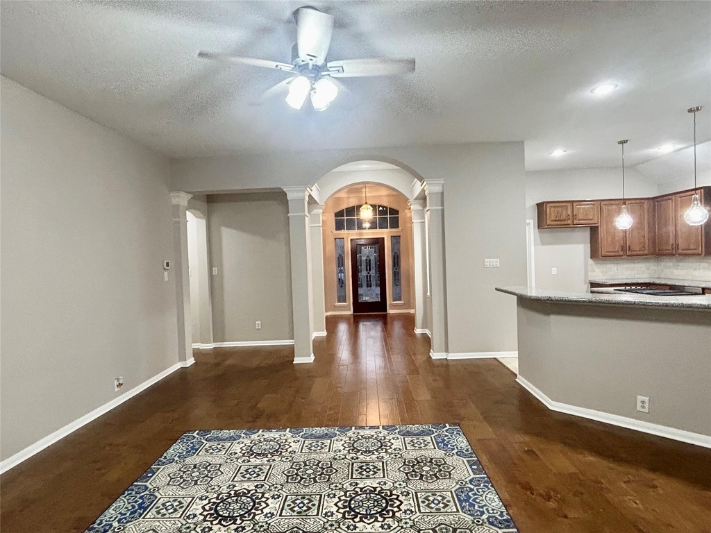 16807 Laguna Springs Drive - Photo 16