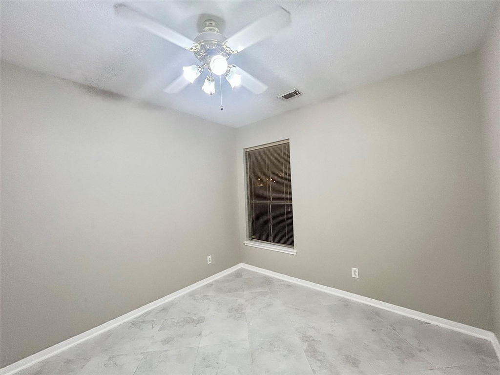 16807 Laguna Springs Drive - Photo 38