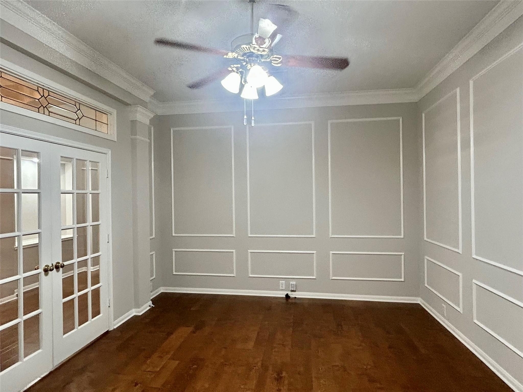16807 Laguna Springs Drive - Photo 11