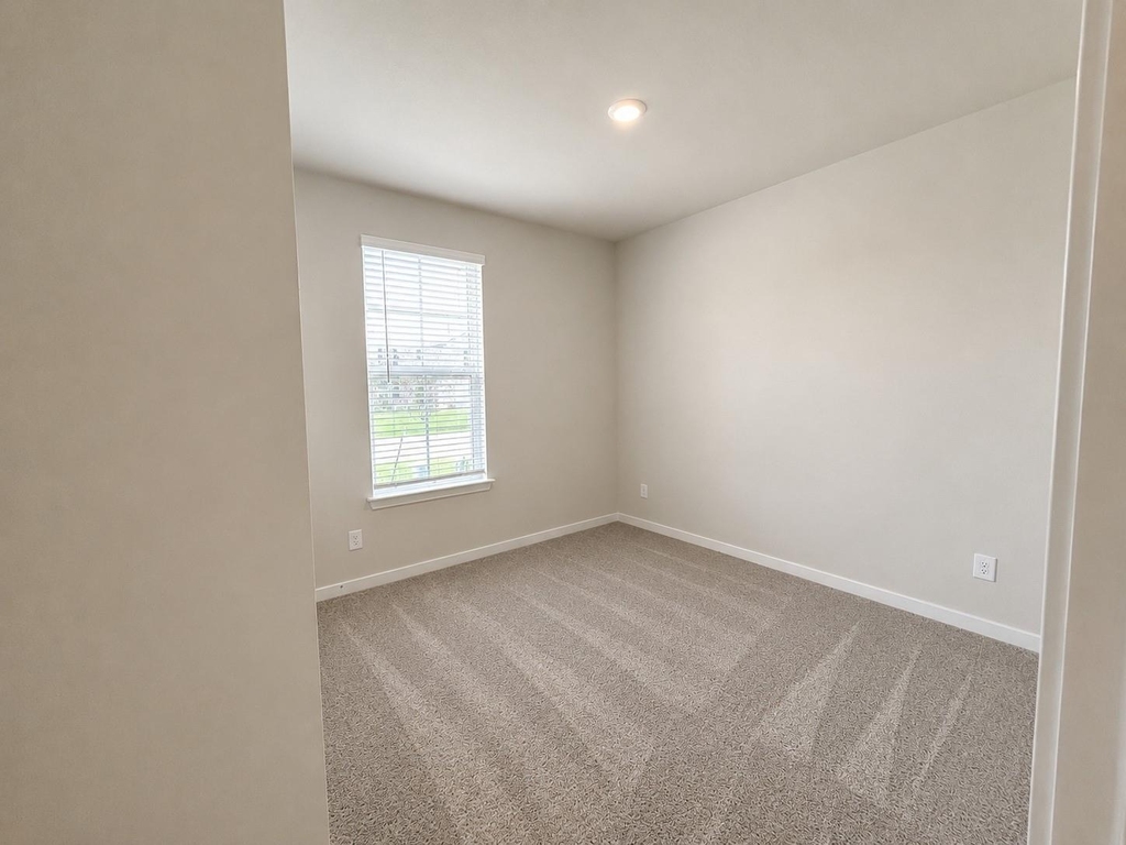25436 Blossom Court - Photo 16