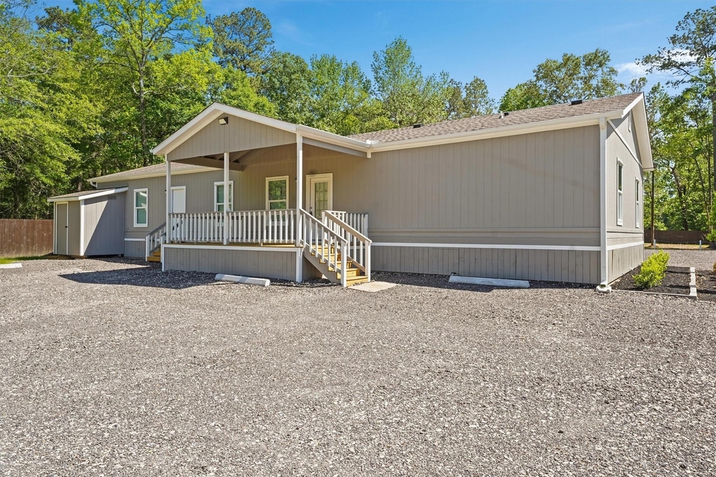 20798 Stevens Street - Photo 0