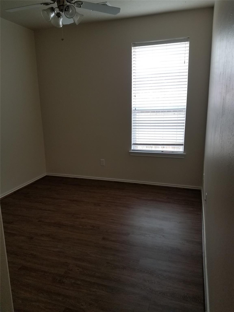 25814 Orchard Knoll Lane - Photo 3