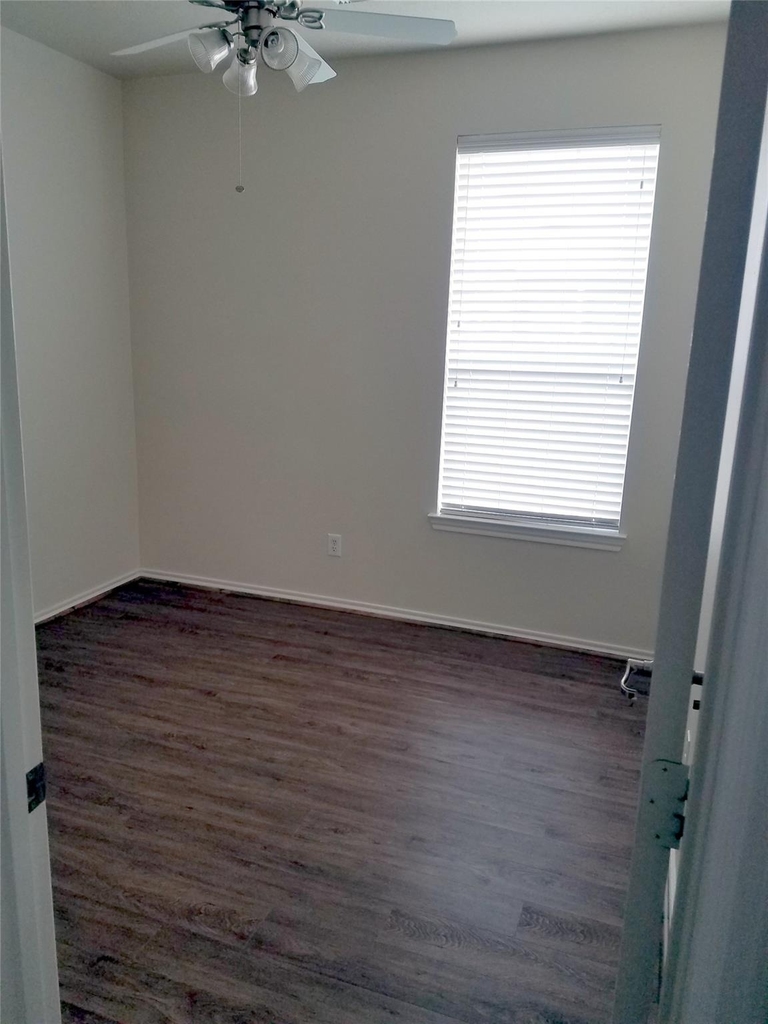 25814 Orchard Knoll Lane - Photo 10