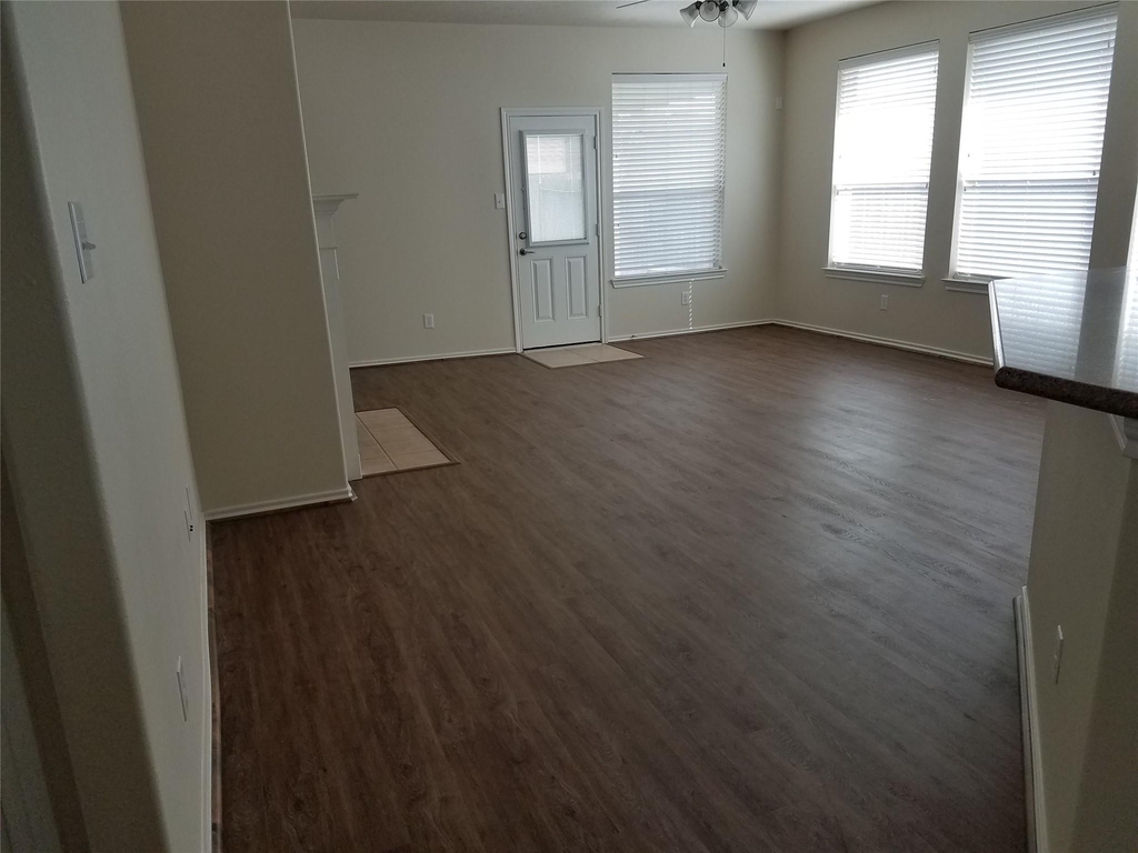 25814 Orchard Knoll Lane - Photo 10