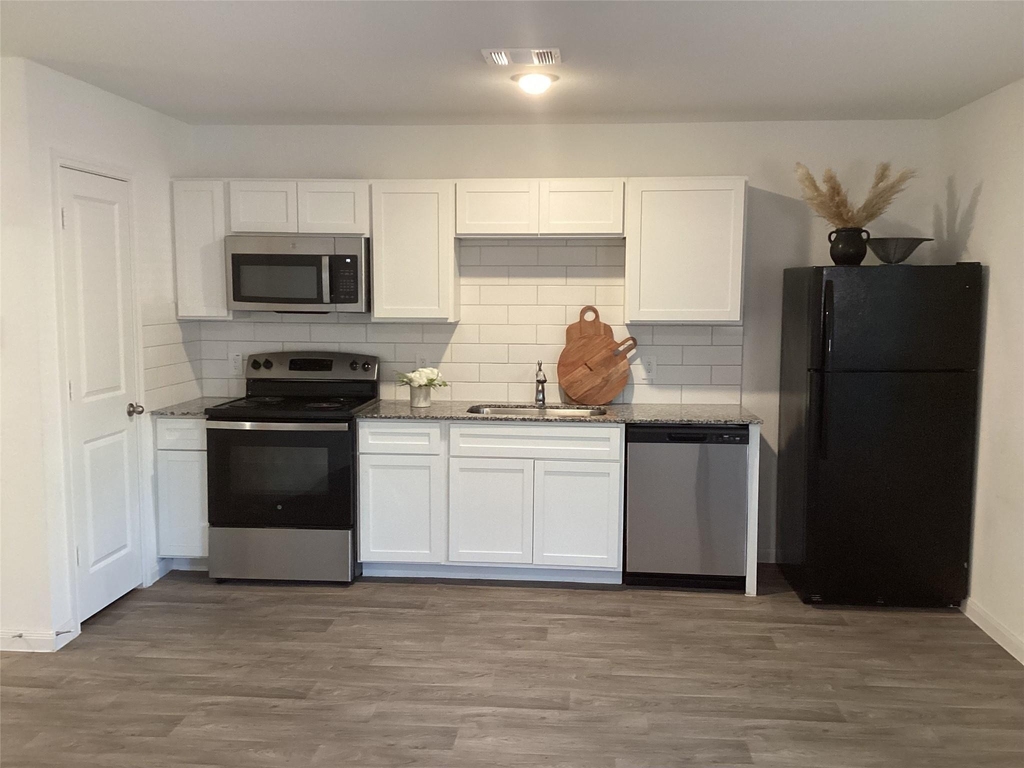 16528 Jasmine Marie Place - Photo 10