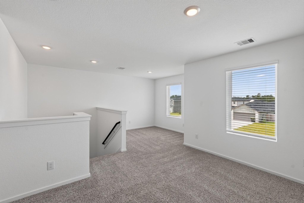 40818 Hawthorne Glades Street - Photo 27