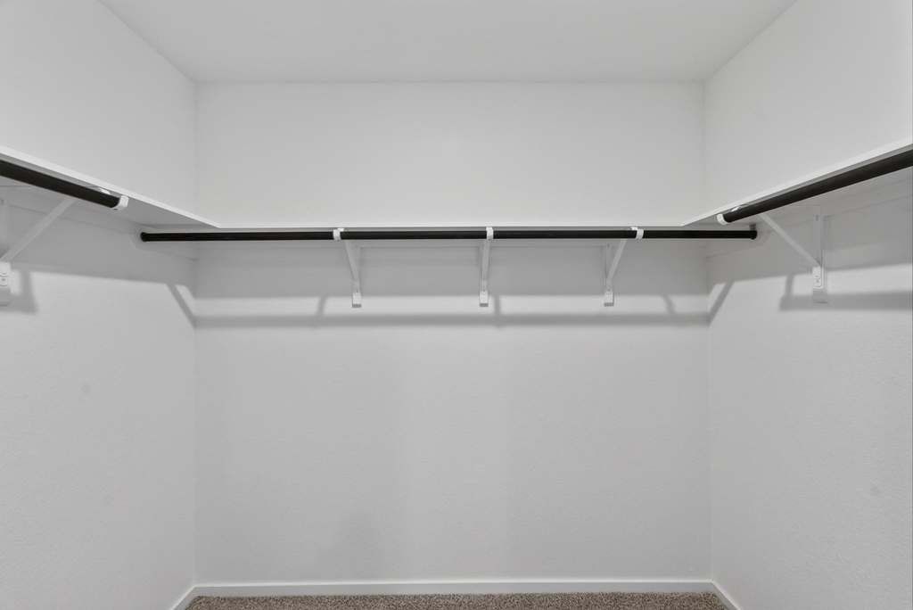 40818 Hawthorne Glades Street - Photo 23