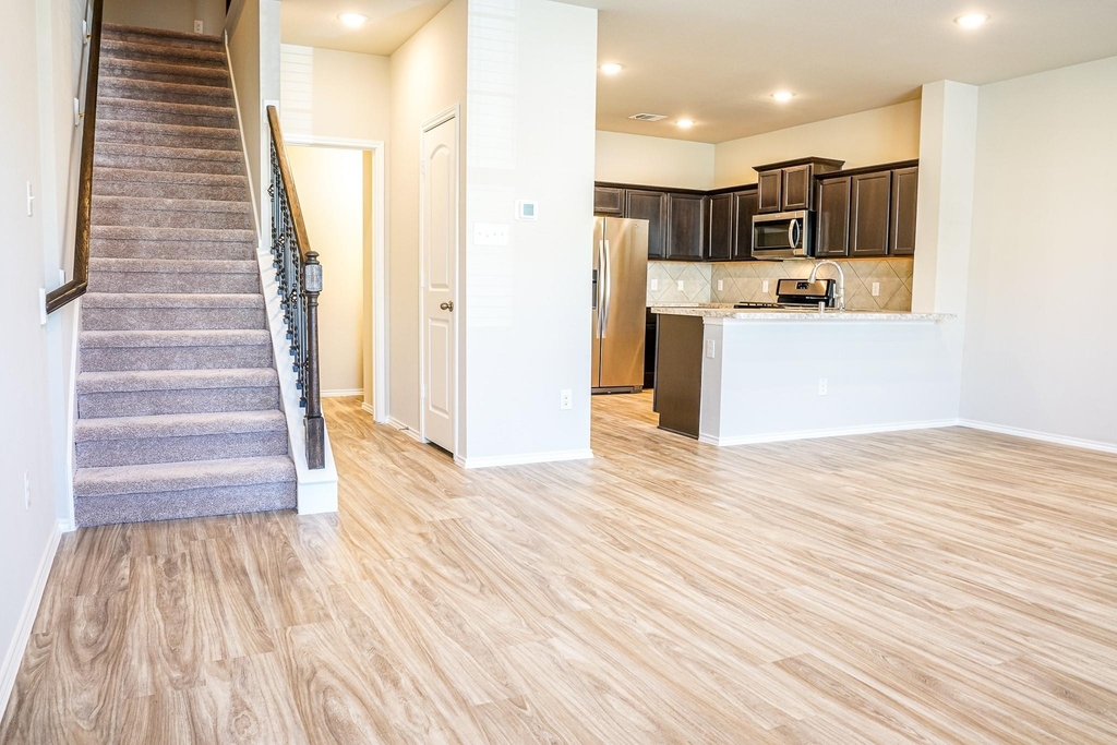 15810 Perthshire Creek Dr - Photo 10