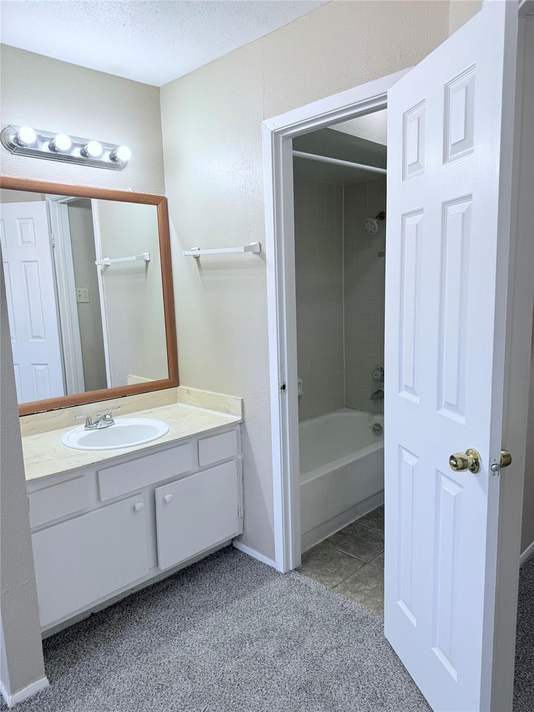 12655 Ashford Meadow Drive - Photo 13