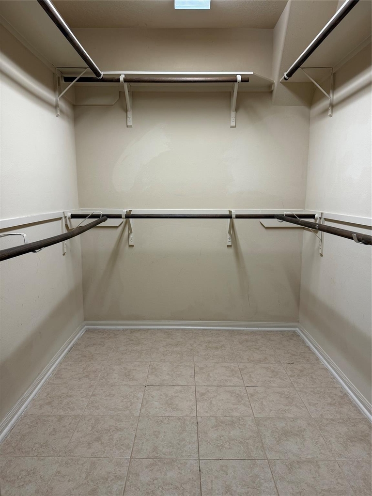 20710 Rainmead Drive - Photo 12