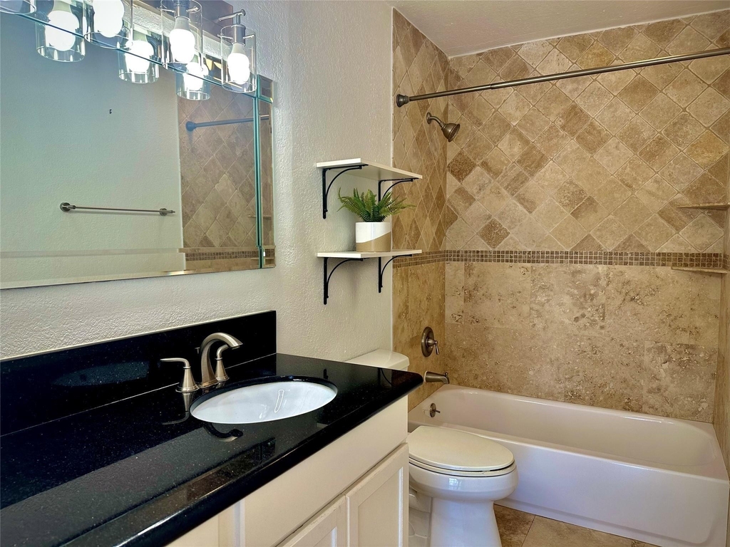 18800 Egret Bay Boulevard - Photo 4