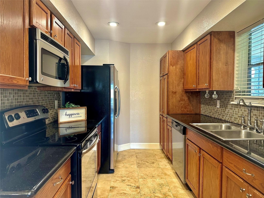 18800 Egret Bay Boulevard - Photo 1