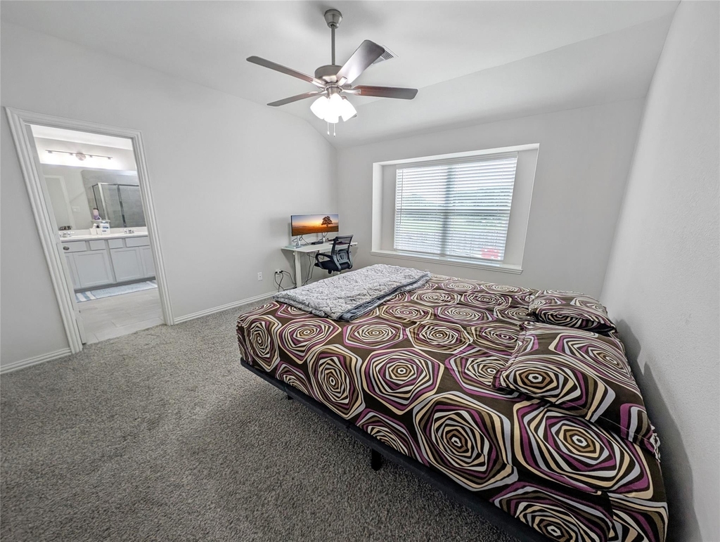 27939 Western Creek Court - Photo 12