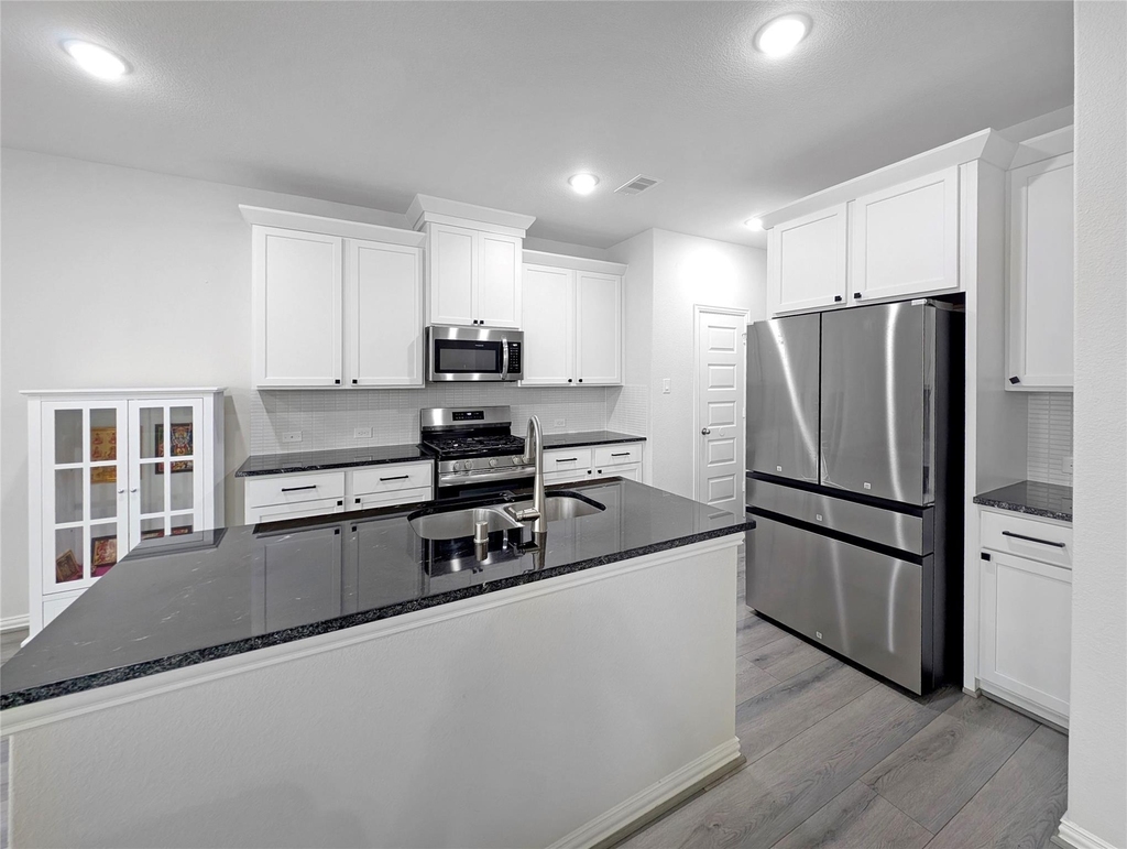 27939 Western Creek Court - Photo 4