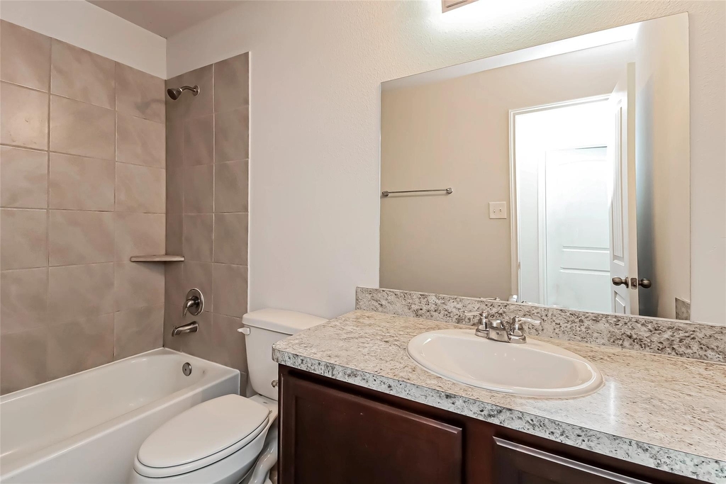 2751 Madison Court - Photo 12