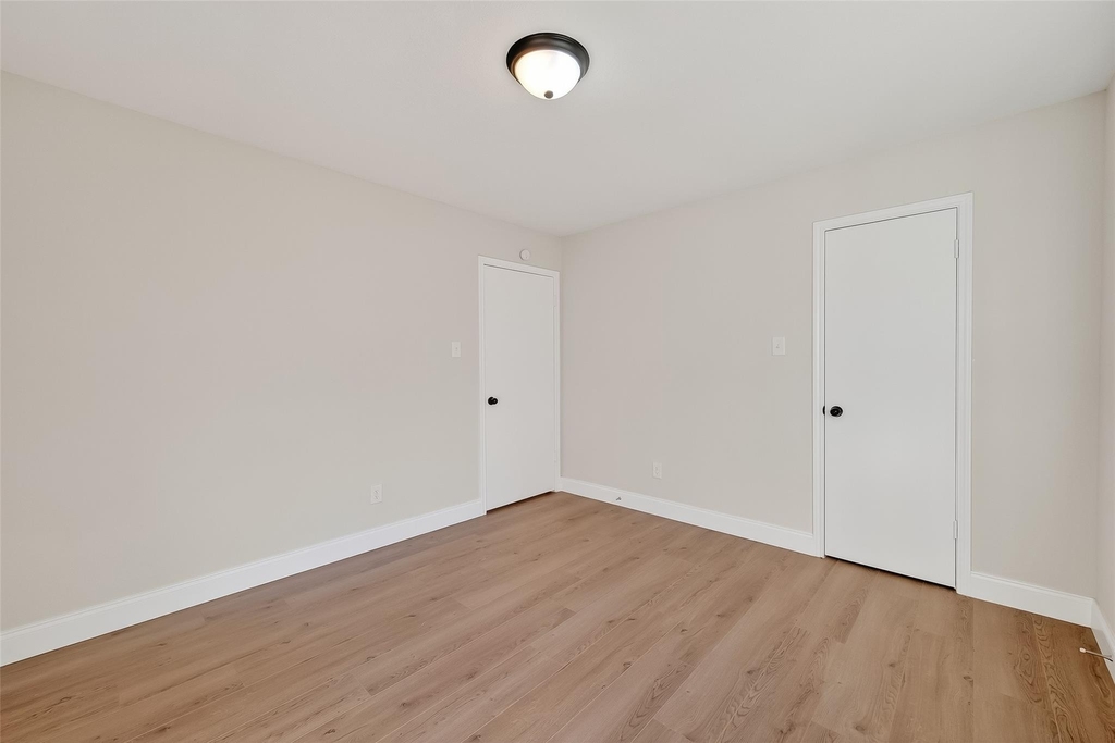 5530 Oak Falls Drive - Photo 21