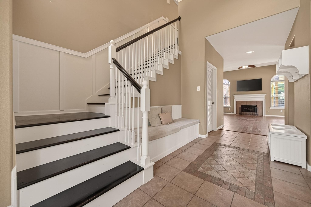 4702 Autumn Orchard Lane - Photo 2