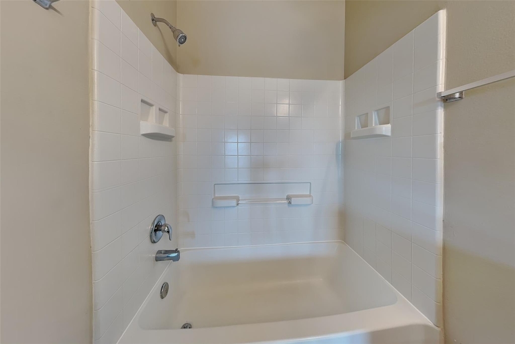 15442 Bammel Fields Court - Photo 9