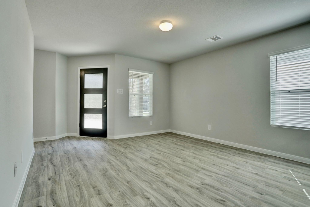 406 Noel - Photo 6