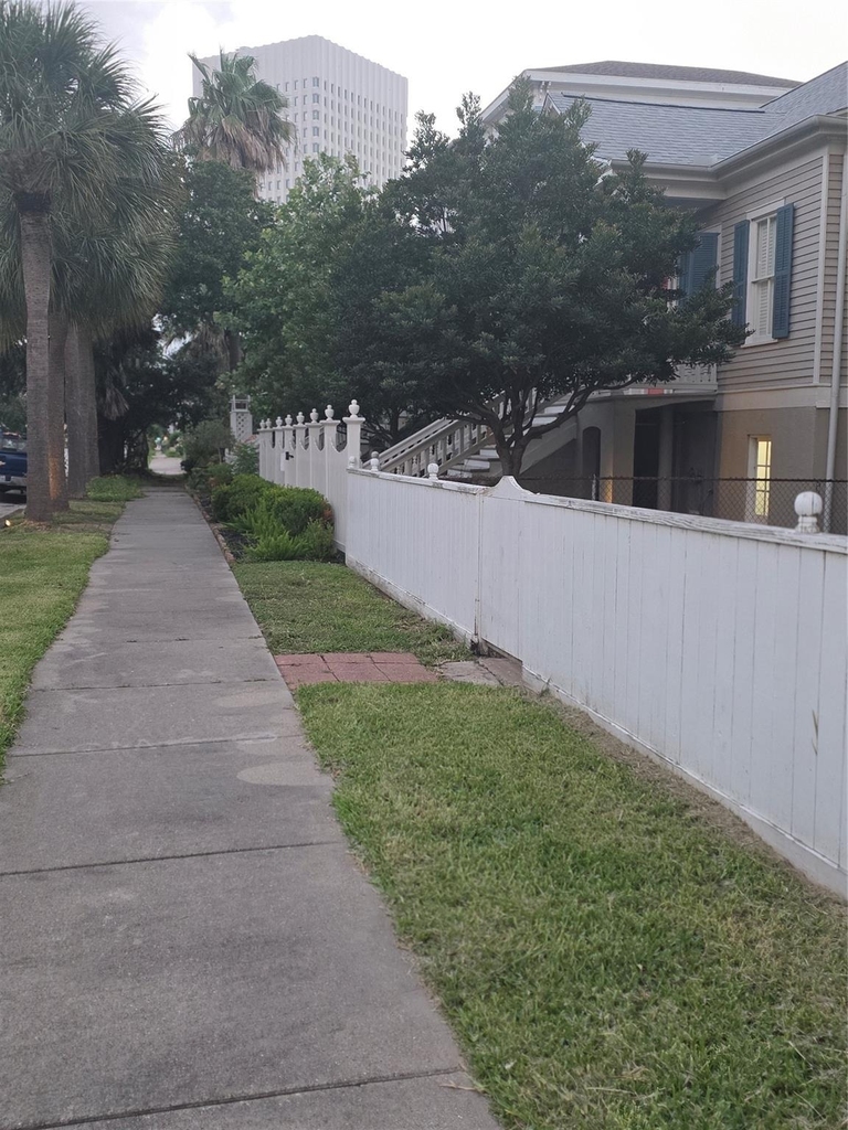 1614 Market Street - Photo 24