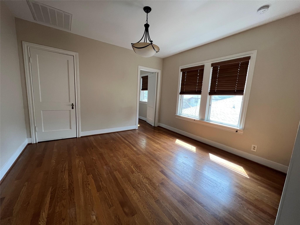 4410 Pease Street - Photo 7