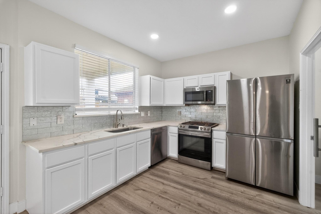 918 Ivycroft Lane - Photo 10