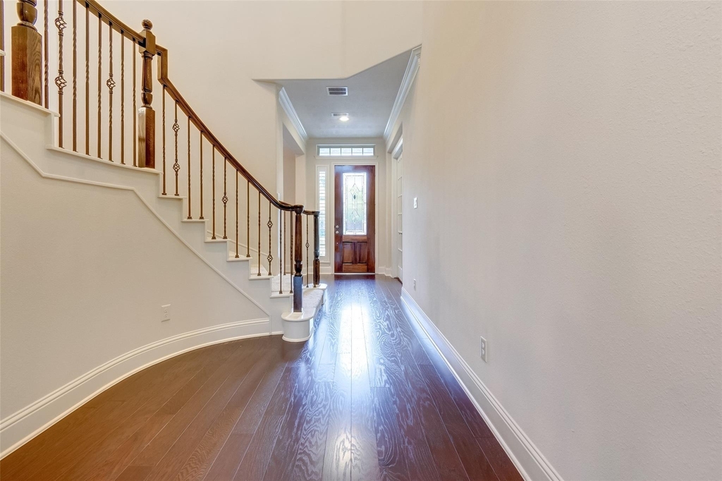 10307 Latta Creek Drive - Photo 3