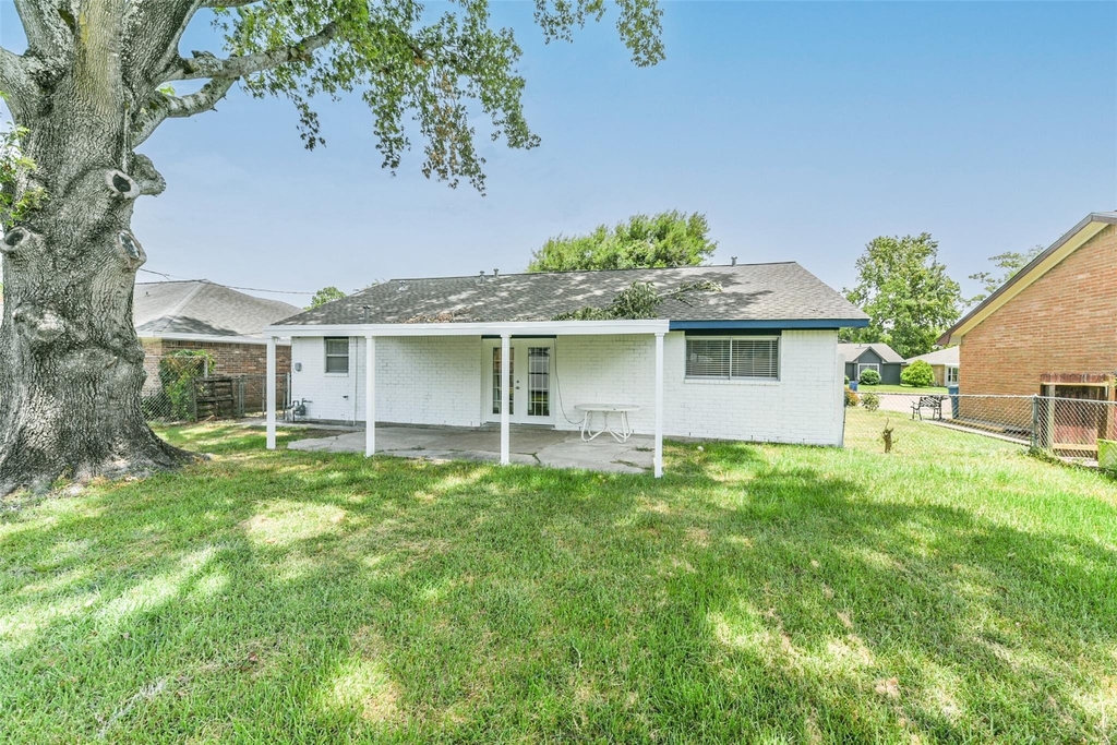 5514 Vickita Drive - Photo 5