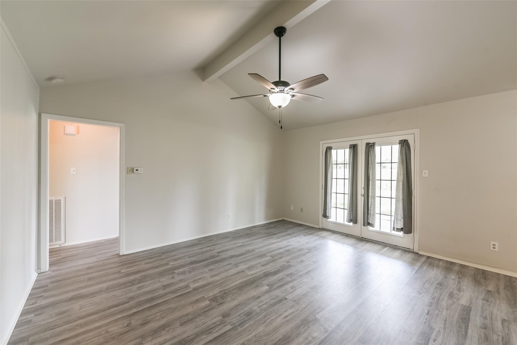 5514 Vickita Drive - Photo 8