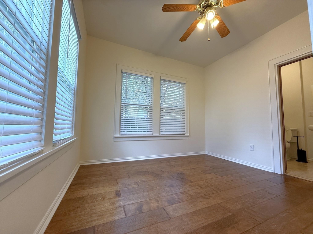 1011 Nadine Street - Photo 10